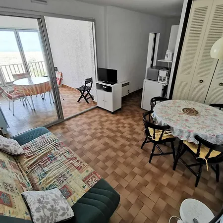 Апартаменты Les Cyclades - 2 Pieces 4 Couchages Port Leucate. Ref: 2cyc_120c Mae-6854 Лёкат